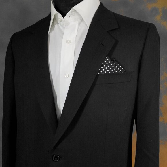 New - Black Polka Dot Pre-Folded Pocket Square Handkerchief Insert - Picture 1 of 6